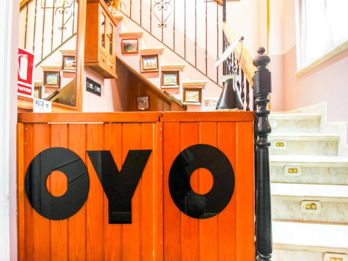 Oyo Hospedaje El Gato Segovia Eksteriør billede